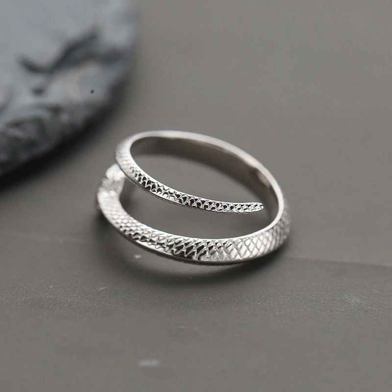 Bague Serpent Acier