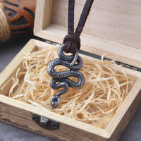 Thumbnail for Collier Serpent Gothique