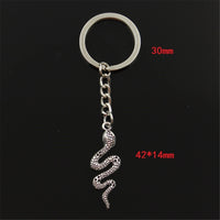 Thumbnail for Porte-clés Serpent Moderne